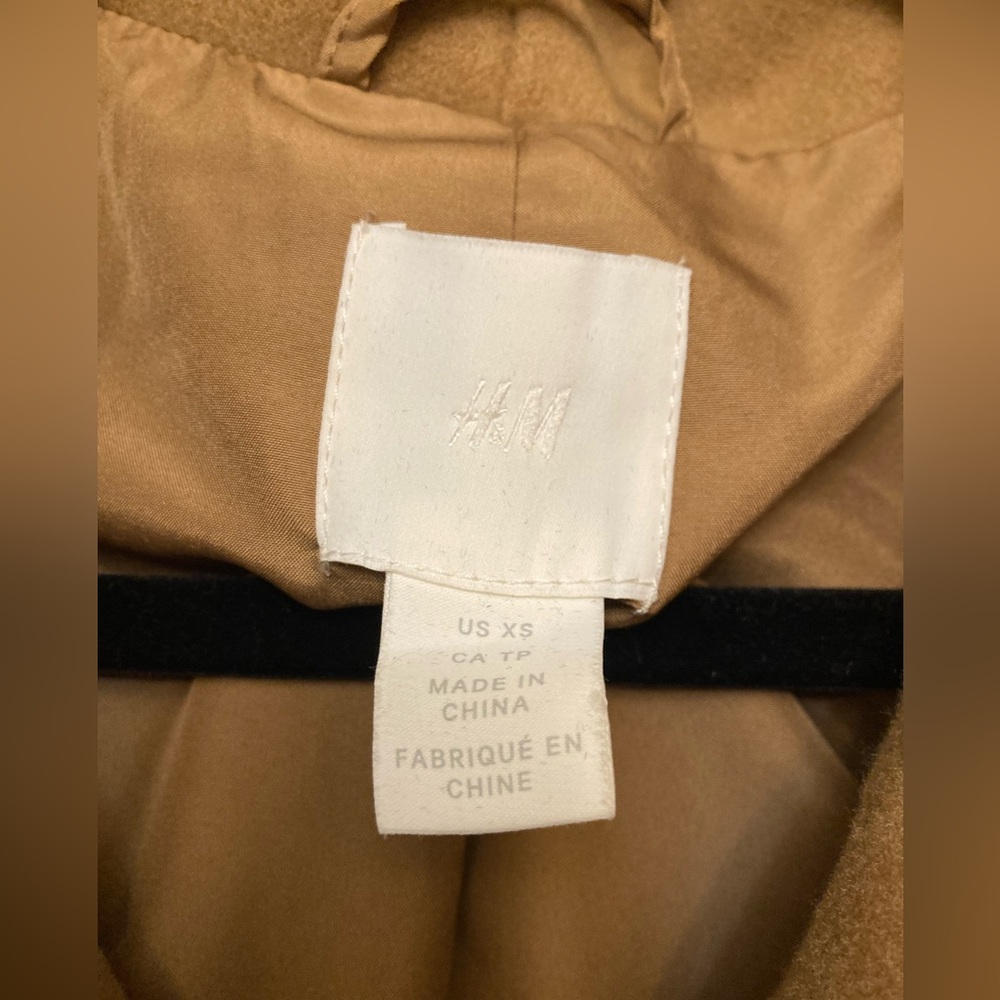 H&M Tan Belted Coat with Faux Fur Hood - Picture 7 of 7